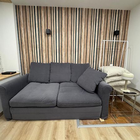 Studio Au Cloitres Mirecourt Екстер'єр фото